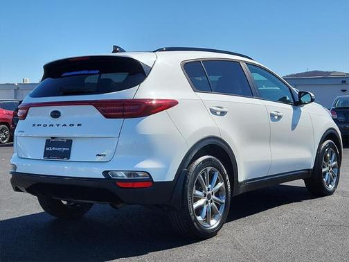 2022 Kia Sportage S