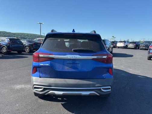Neptune Blue 2023 Kia Seltos Nightfall Edition