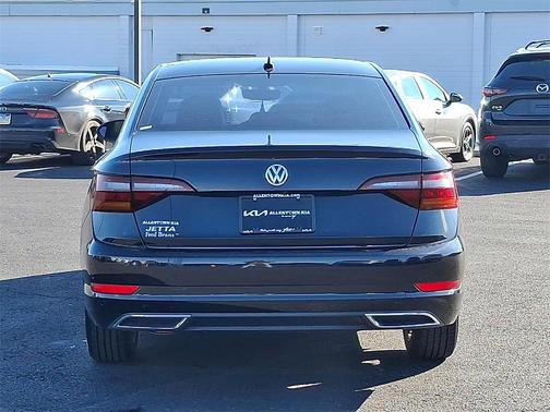 2019 Volkswagen Jetta 1.4T R-Line