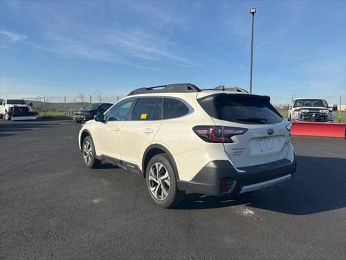 2022 Subaru Outback Limited XT