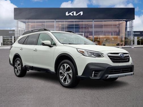 2022 Subaru Outback Limited XT