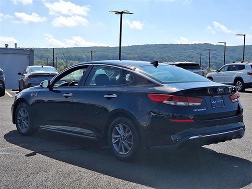 2020 Kia Optima LX