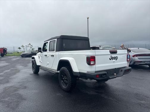 2021 Jeep Gladiator Willys 4x4