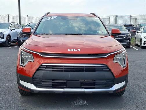 2023 Kia Niro Plug-In Hybrid EX