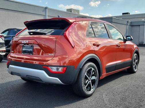 2023 Kia Niro Plug-In Hybrid EX