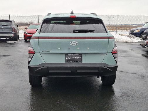 2025 Hyundai KONA SEL Convenience