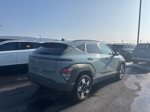 2025 Hyundai KONA SEL Convenience