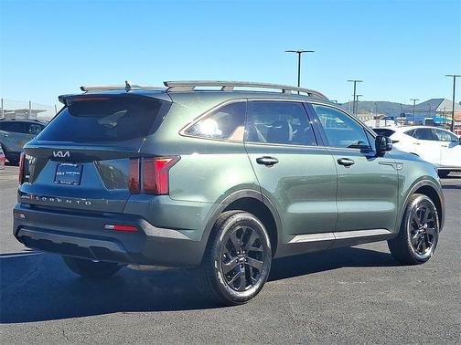 2022 Kia Sorento S