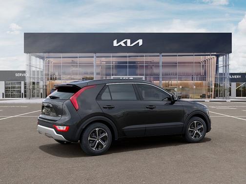 Interstellar Gray 2026 Kia Niro EX
