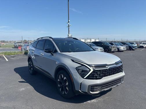 Wolf Gray 2024 Kia Sportage X-Line