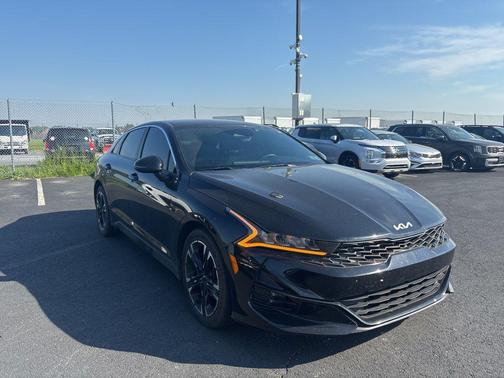 Ebony Black 2022 Kia K5 GT-Line