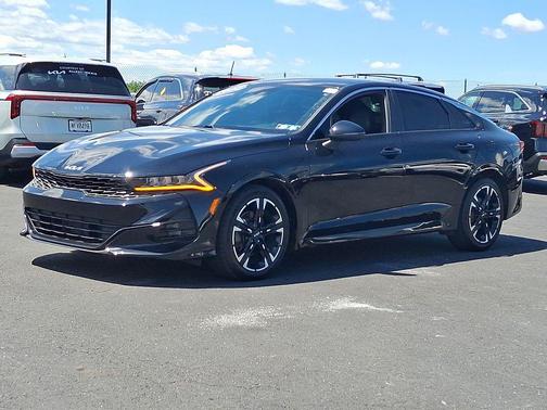 Ebony Black 2022 Kia K5 GT-Line