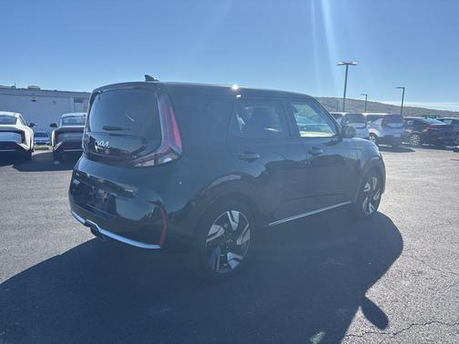 2023 Kia Soul GT-Line