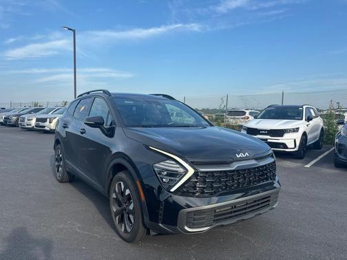 Ebony Black 2024 Kia Sportage X-Line