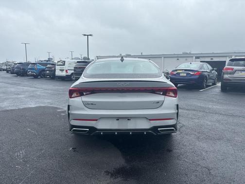 2022 Kia K5 GT-Line