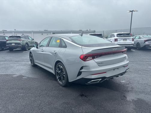 2022 Kia K5 GT-Line