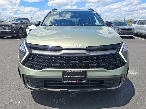 Jungle Green 2023 Kia Sportage X-Line