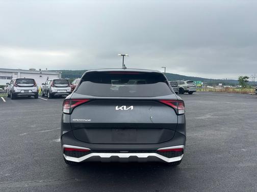 Gravity Gray 2024 Kia Sportage EX