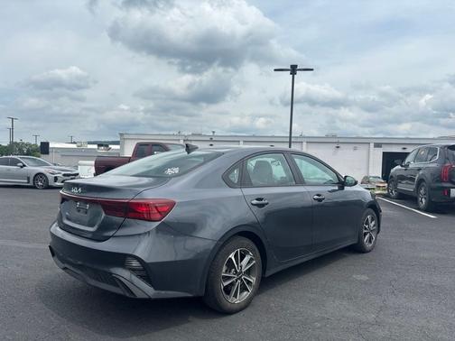 Gravity Gray 2023 Kia Forte LXS