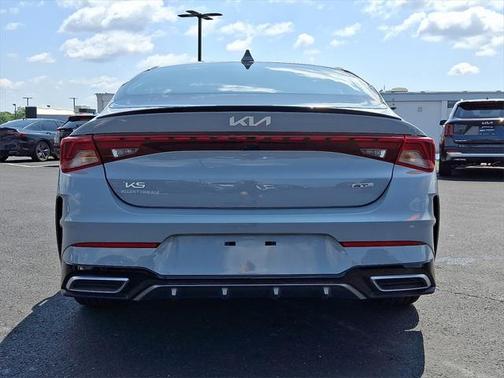 2024 Kia K5 GT-Line
