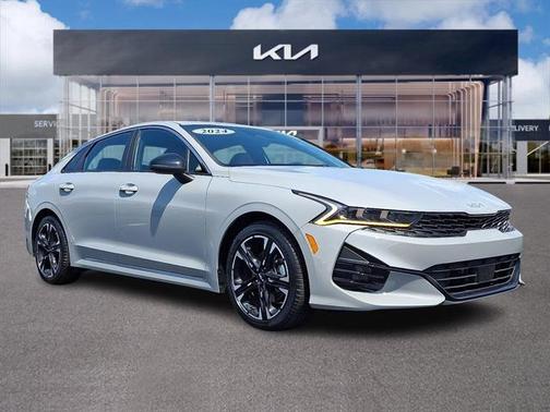 2024 Kia K5 GT-Line