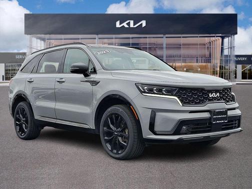 Wolf Gray 2023 Kia Sorento SX