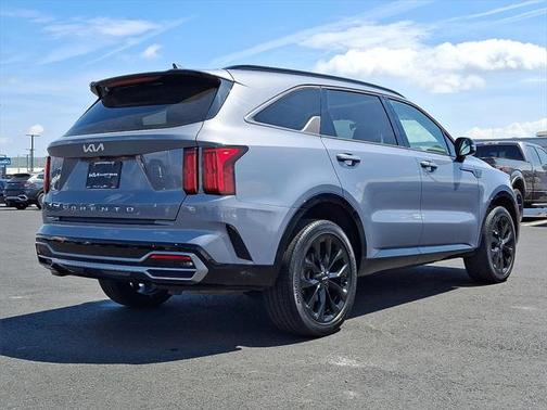 2022 Kia Sorento SX