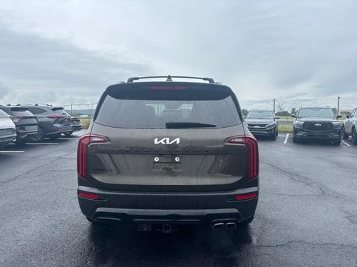 Dark Moss 2022 Kia Telluride SX