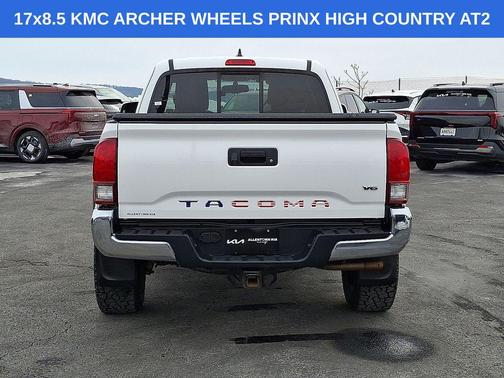 2017 Toyota Tacoma Base