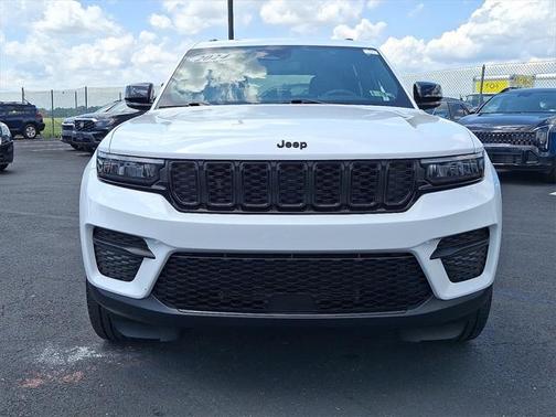 2024 Jeep Grand Cherokee Altitude
