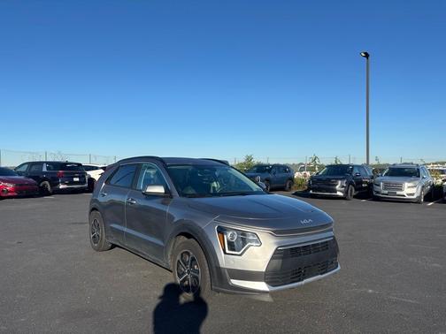 Steel Gray 2023 Kia Niro EX