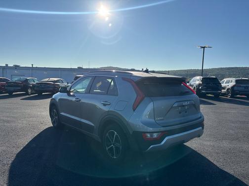 Steel Gray 2023 Kia Niro EX