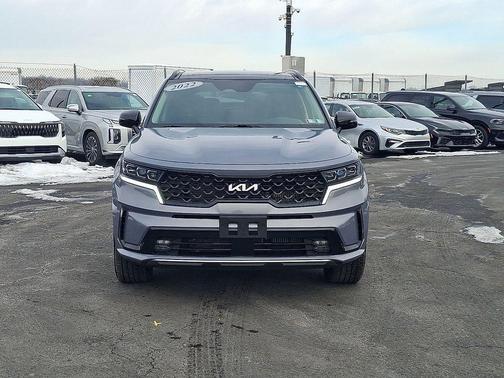 2022 Kia Sorento SX