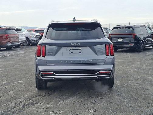 2022 Kia Sorento SX