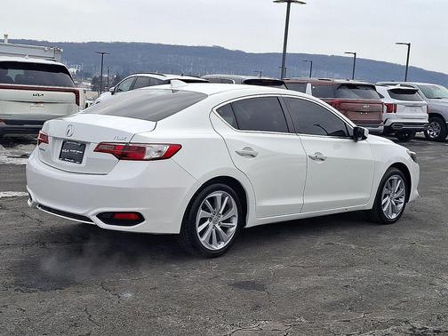 2018 Acura ILX AcuraWatch Plus Package
