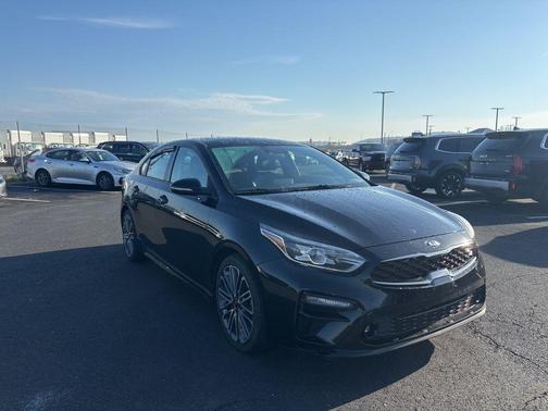 Aurora Black Pearl 2020 Kia Forte GT