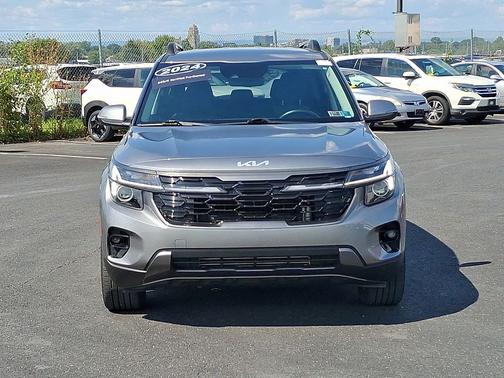 Steel Gray 2024 Kia Seltos X-Line