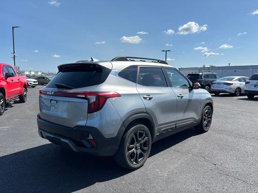 Steel Gray 2024 Kia Seltos X-Line
