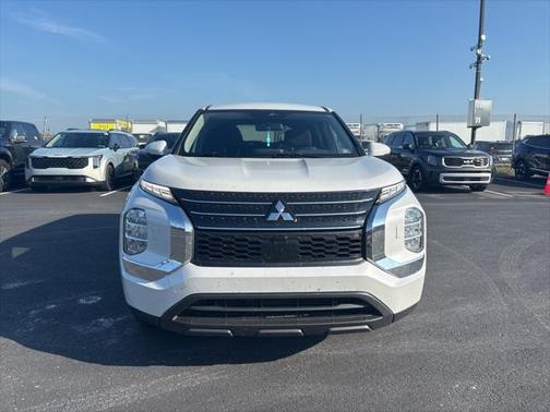2022 Mitsubishi Outlander ES 2.5 S-AWC