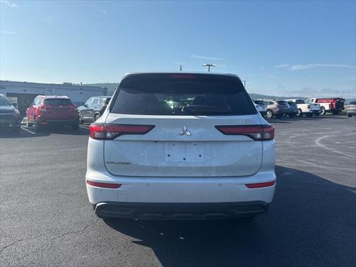 2022 Mitsubishi Outlander ES 2.5 S-AWC