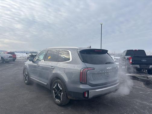 2023 Kia Telluride EX