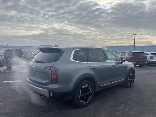 2023 Kia Telluride EX