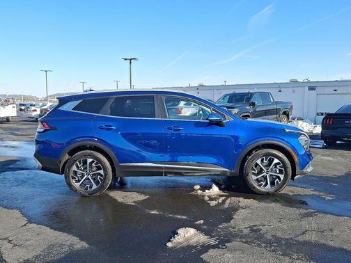 2025 Kia Sportage EX