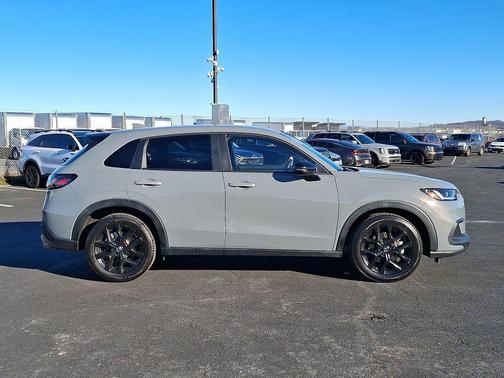 2023 Honda HR-V AWD Sport