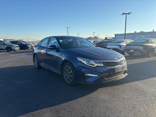 2019 Kia Optima LX