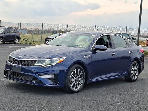 2019 Kia Optima LX