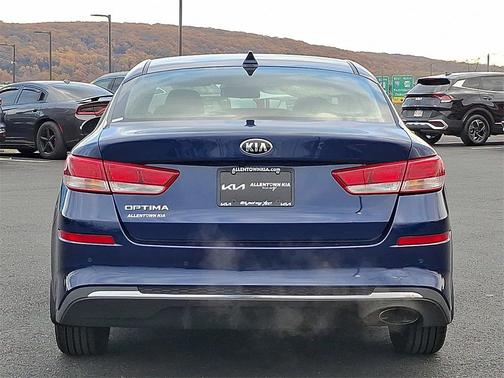 2019 Kia Optima LX