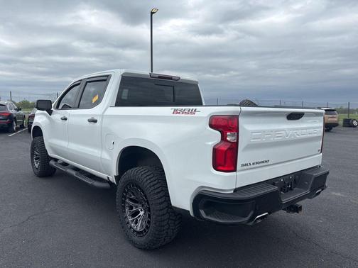 Summit White 2023 Chevrolet Silverado 1500 LT Trail Boss