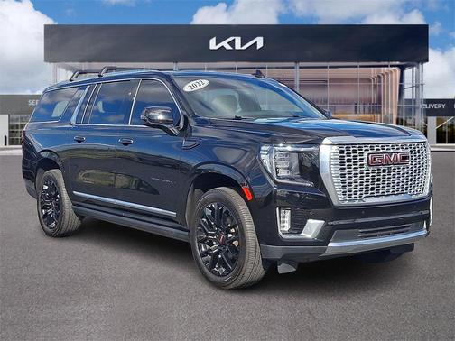 2022 GMC Yukon XL Denali