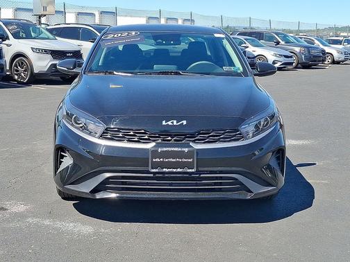 Aurora Black Pearl 2023 Kia Forte LXS
